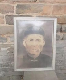 一代豫剧宗师培养“五朵云”，墓地荒凉，故居破败，后代无人学戏